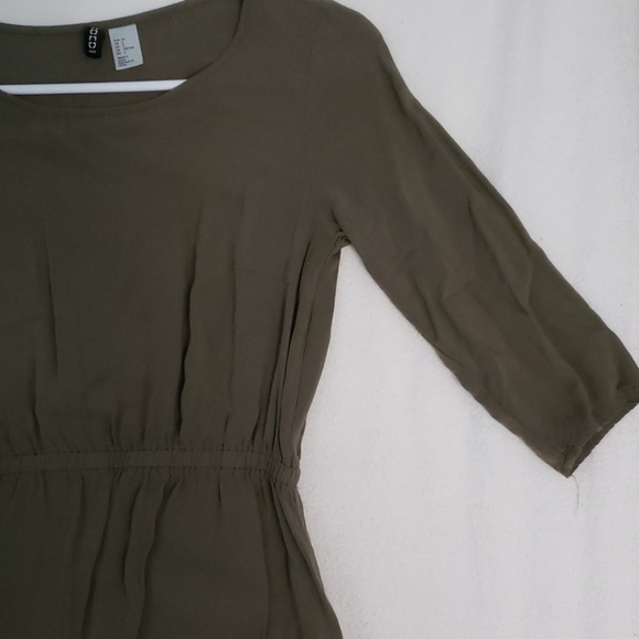 H&M Pleated Tunic - Picture 2 of 4